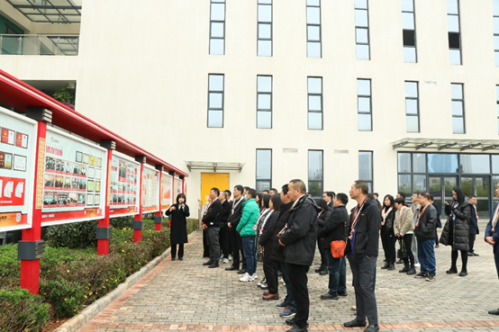 1700820944164947.jpg 1700820898476.jpg